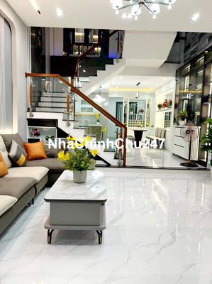 Hót!Phố ViP Tôn Thất Tùng,Ngõ nông, Lô Góc, Sân Riêng, 48M2*5T