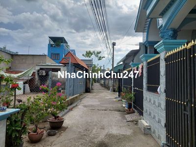 Nhà C4 60m2 bán 790tr