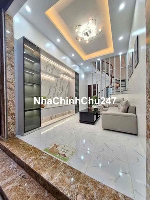 Chính chủ bán nhà Tôn Đức Thắng Đống Đa. 35m 4 tầng.cách oto 5m.