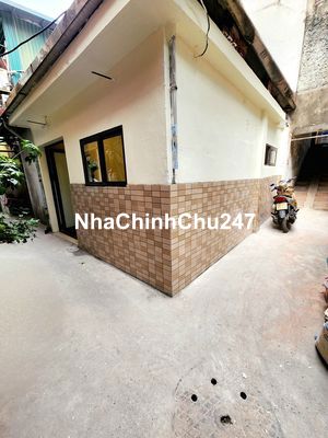 Chính chủ bán nhà tầng 1 phố 8/3, SD35m. 2 ngủ riêg biệt,1.98 tỷ có tl