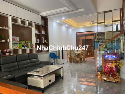 Bán nhà view công viên đẹp nội thất đầy đủ