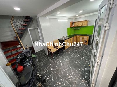 Nhà 2 lầu 2pn 3vs nguyễn chi thanh p2 Q10